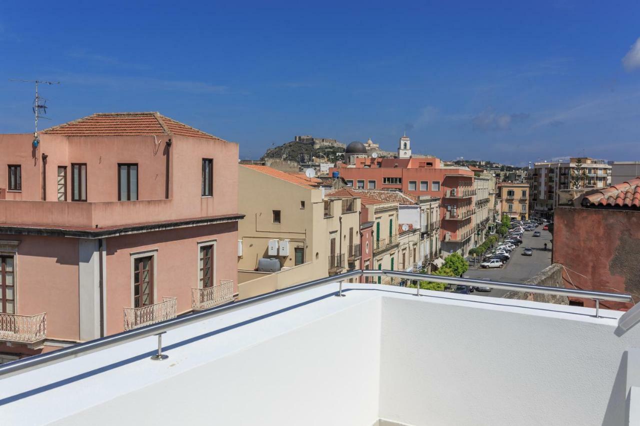 Liberty Palace Milazzo Bagian luar foto