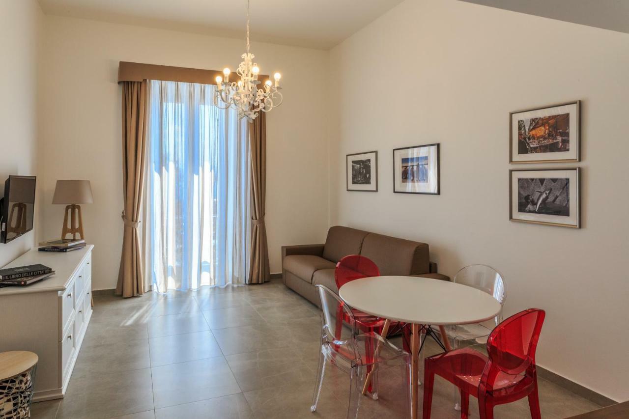 Liberty Palace Milazzo Bagian luar foto